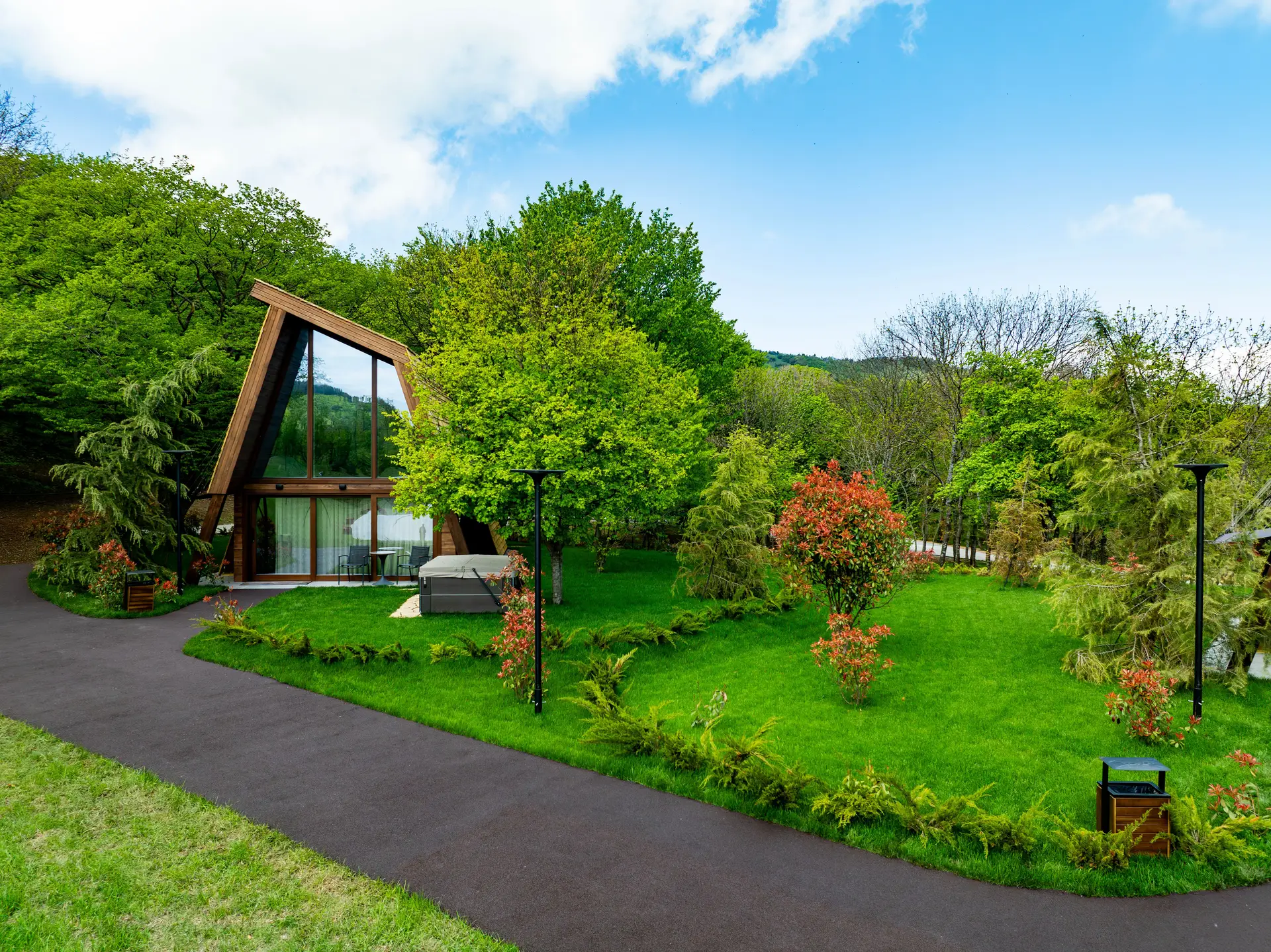 Modern chalet látkép
